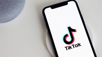 Malaysia Panggil TikTok dan Meta karena Lamban Tangani Berita Palsu