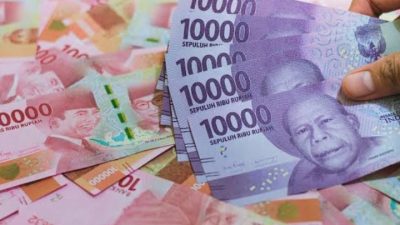 Rupiah Melemah ke 16.650, Investor Khawatir Komentar Hawkish The Fed