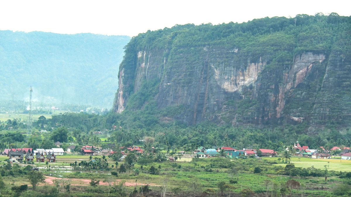 Bukan Cuma Lembah Harau! Ini 7 Fakta Unik Payakumbuh yang Bikin Wisatawan Betah dan Kecewa Kalau Dilewatkan